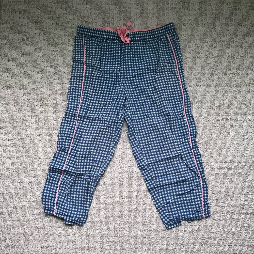 Victoria's Secret Capri Pajama Pants